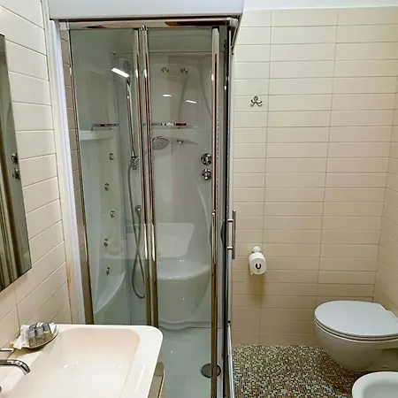 Dadu 14 게스트하우스 바리